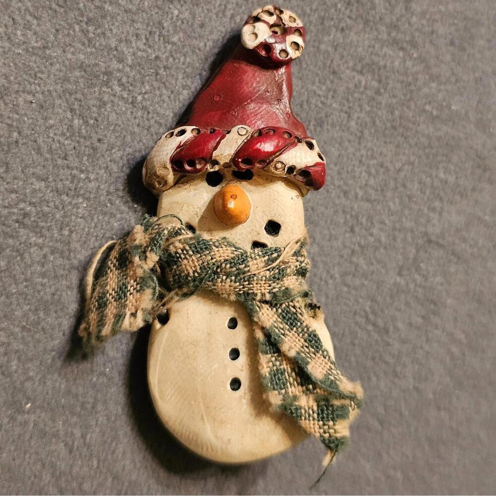 Adorable Snowman Brooch